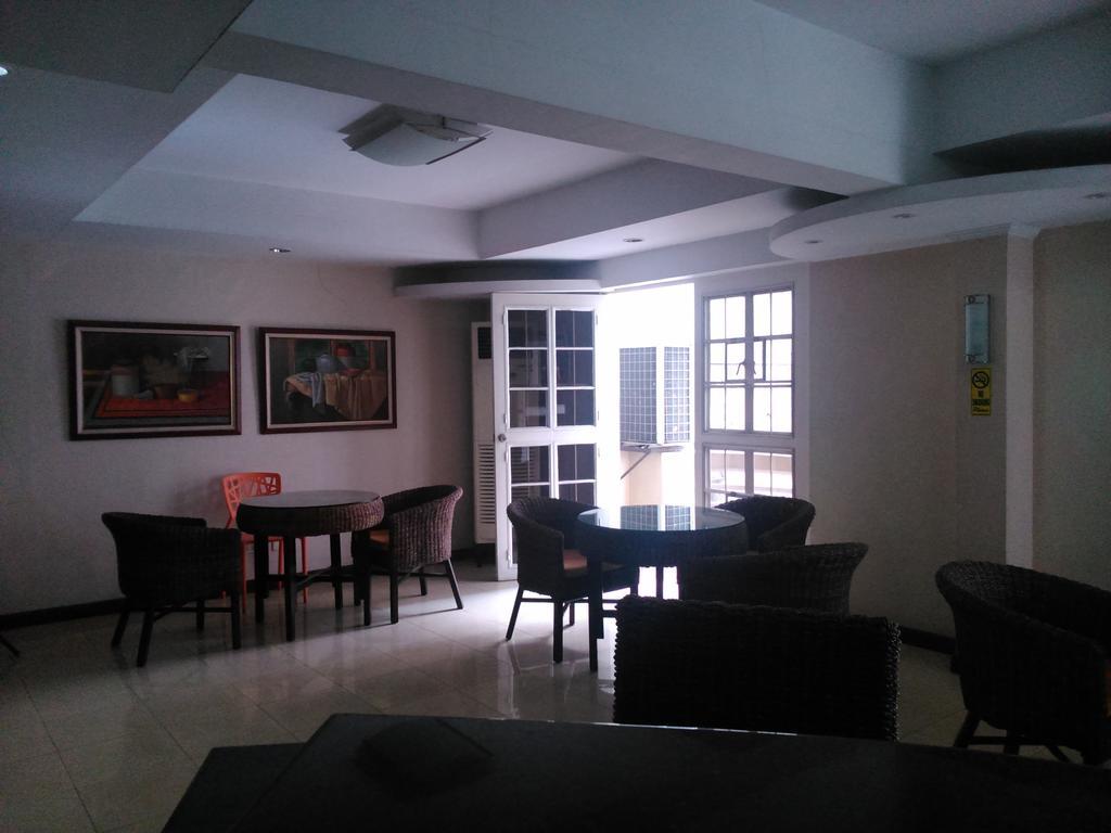 Casa Nicarosa Hotel And Residences Manila Exterior photo