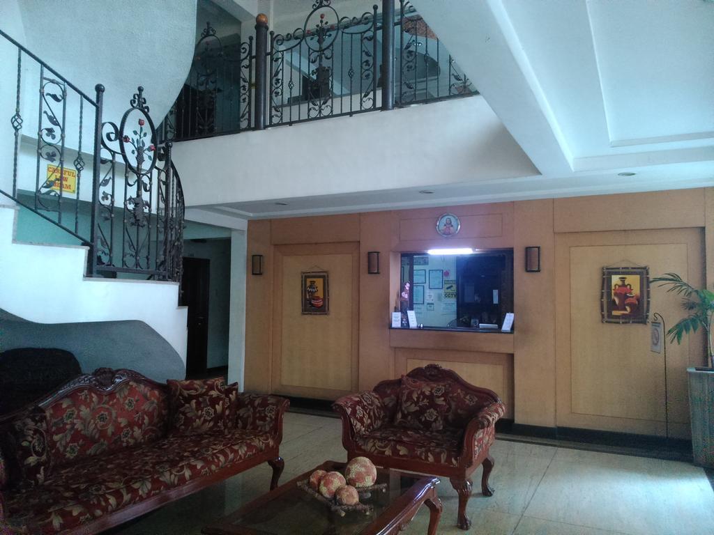 Casa Nicarosa Hotel And Residences Manila Exterior photo