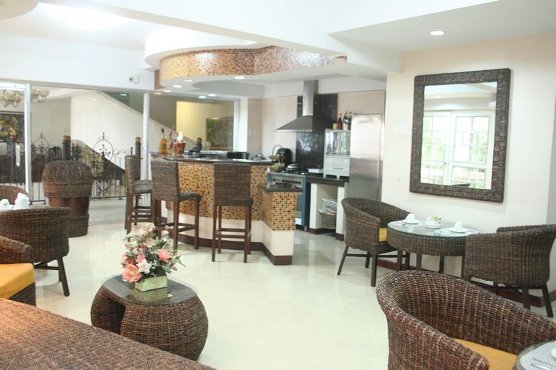 Casa Nicarosa Hotel And Residences Manila Exterior photo