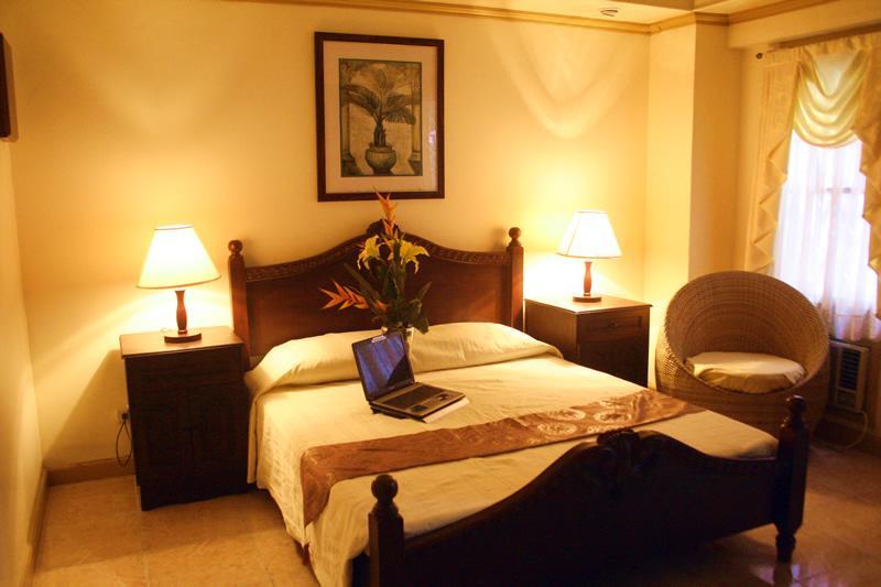Casa Nicarosa Hotel And Residences Manila Exterior photo