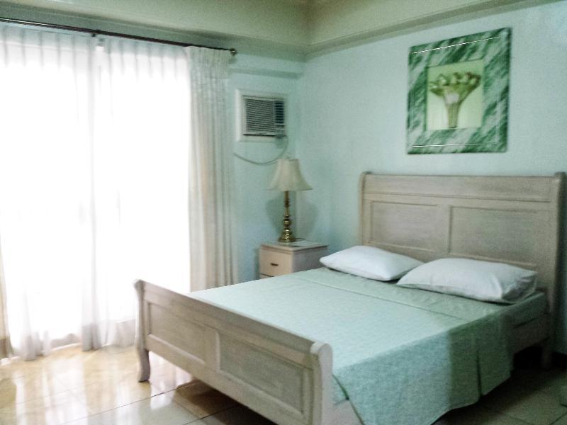 Casa Nicarosa Hotel And Residences Manila Exterior photo