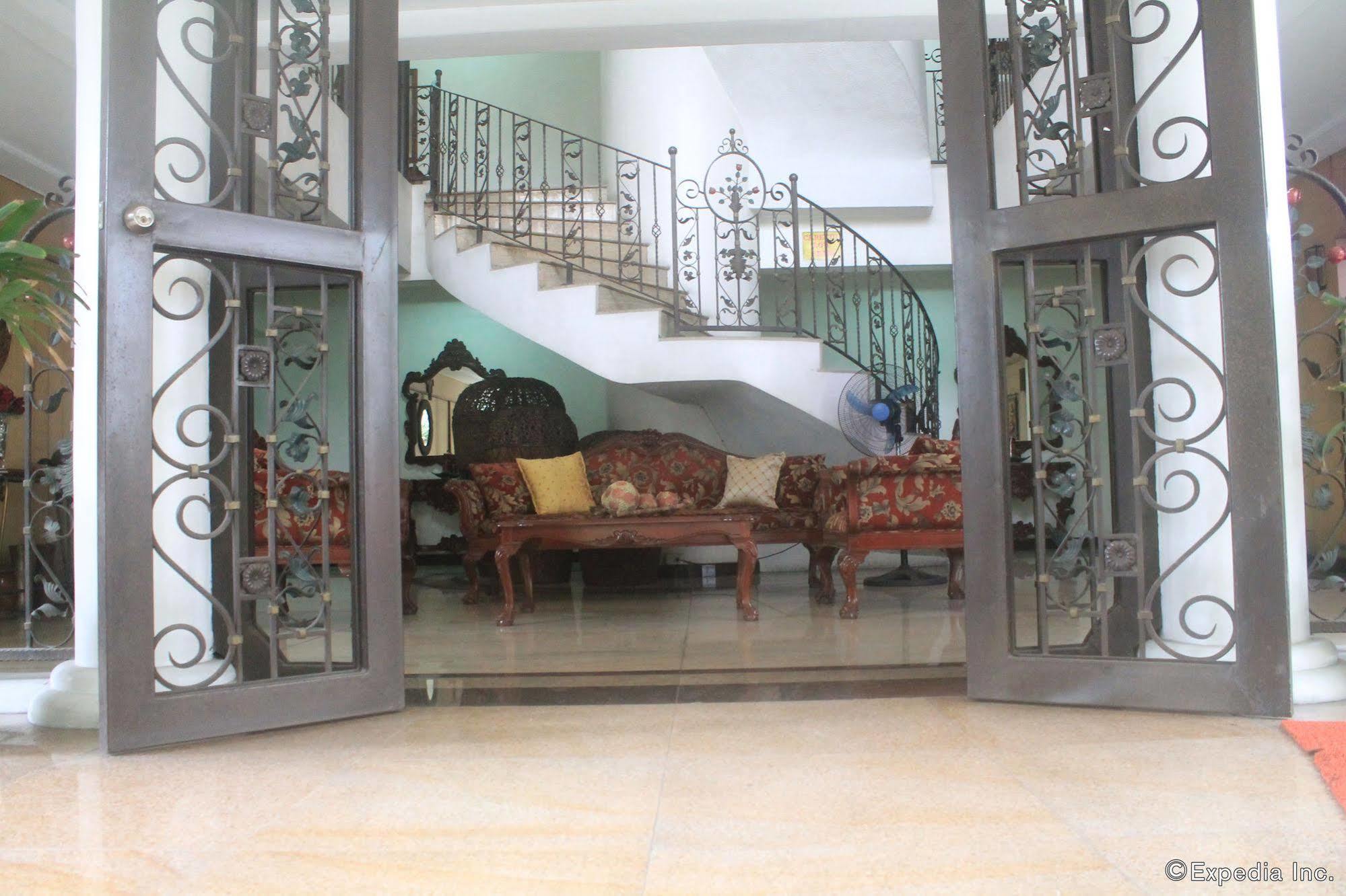 Casa Nicarosa Hotel And Residences Manila Exterior photo