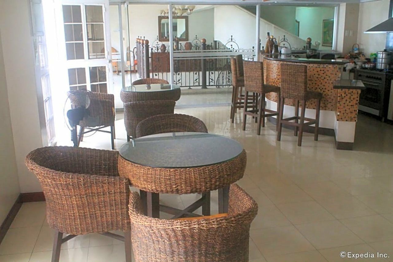 Casa Nicarosa Hotel And Residences Manila Exterior photo